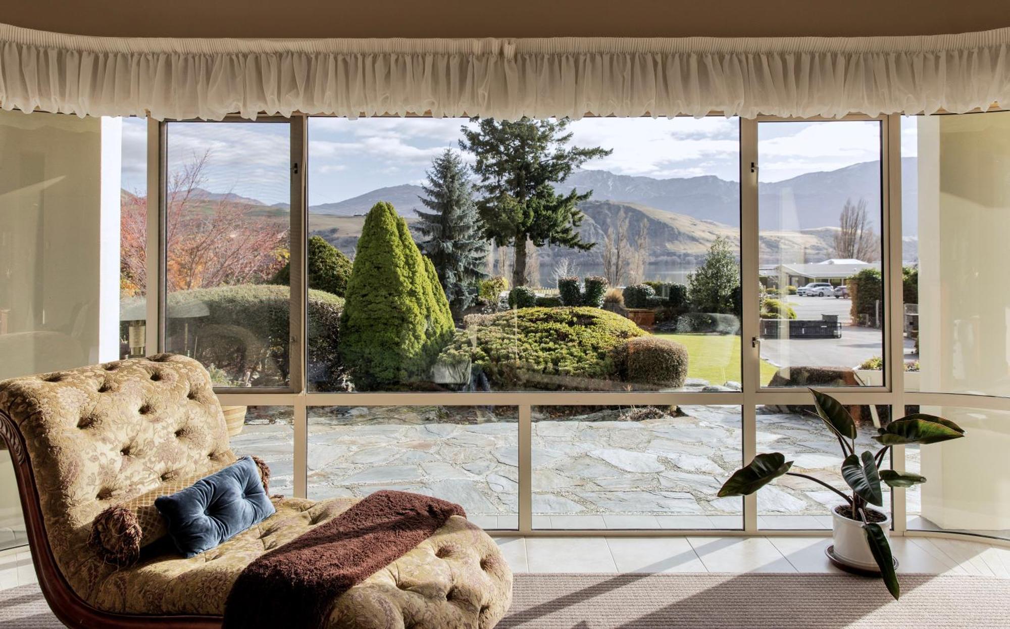 The Shan'S Lodge ควีนส์ทาวน์ ภายนอก รูปภาพ